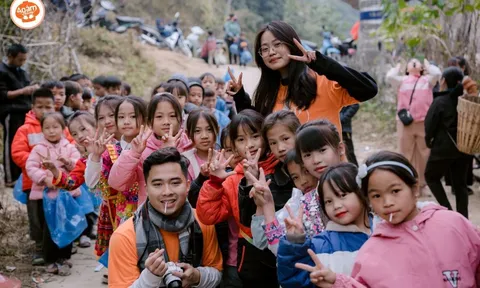 Thủy cung Lotte World Hà Nội sưởi ấm mùa đông với dự án “Áo ấm cho em”