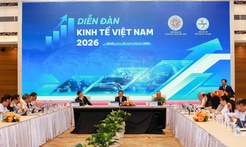 Từ “vốn, lao động và gia công” sang “khoa học, công nghệ, đổi mới sáng tạo và chuyển đổi số”: Việt Nam tìm lời giải cho mô hình tăng trưởng mới