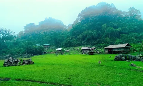 Hang Táu: Nơi thời gian chậm lại