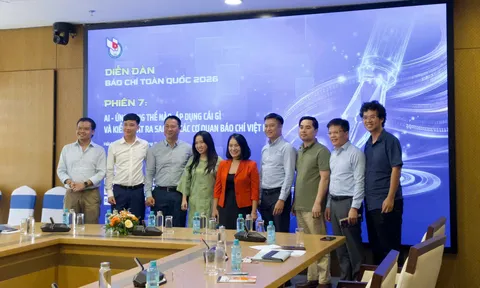 Diễn đàn “AI- Ứng dụng thế nào, áp dụng cái gì và kiểm soát ra sao tại các ít cơ quan báo chí Việt Nam?”