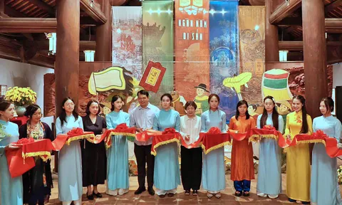 TRIỂN LÃM TRANH “NGÀN NĂM DI SẢN”: KỂ DI SẢN VIỆT BẰNG NGÔN NGỮ HỘI HỌA ĐƯƠNG ĐẠI