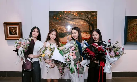 Triển lãm "Nhựa Ban Mai" - Hành trình của những người trẻ viết tiếp câu chuyện sơn mài Việt