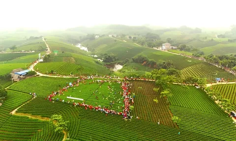 THÁI NGUYÊN ĐÓN GẦN 300.000 LƯỢT KHÁCH DỊP QUỐC KHÁNH, SỨC HÚT ĐIỂM ĐẾN NGÀY CÀNG RÕ NÉT