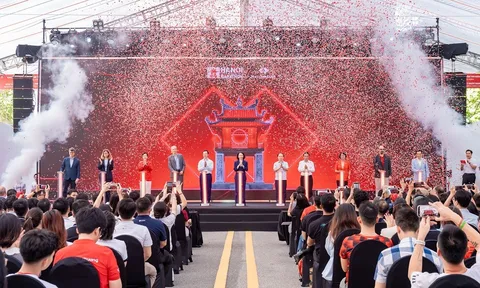 Khai mạc Giải Marathon Quốc tế Hà Nội Techcombank mùa thứ 5: Xây dựng Thủ đô Văn hiến – Văn minh – Hiện đại – Hạnh phúc