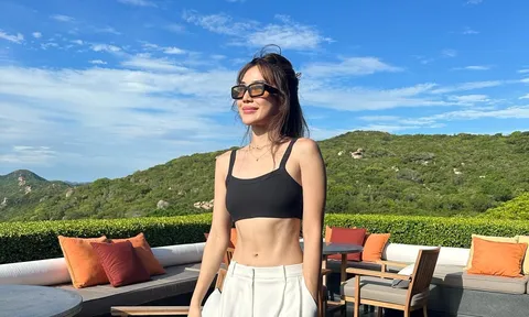 Mỹ nhân Thái Lan khoe ảnh đi du lịch tại vịnh biển "Địa Trung Hải của Việt Nam"