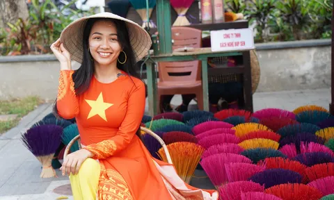 9X và hành trình mang áo dài, nón lá Việt Nam ra thế giới: "Đã đi qua 8 quốc gia, muốn đến Châu Phi, Châu Mỹ..."