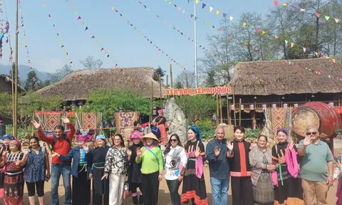 Lào Cai nâng chuẩn dịch vụ, đón cơ hội từ thị trường Ấn Độ