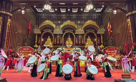 Hội xuân Yên Tử 2026 chính thức khai mạc, hàng ngàn du khách về cầu bình an, may mắn