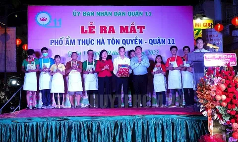 Ra mắt Phố ẩm thực Hà Tôn Quyền - Thiên đường của những tín đồ đam mê sủi cảo