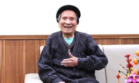 Cụ Nguyễn Ngọc Đàm xuân mới niềm vui mới