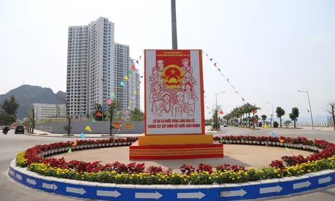 Quảng Ninh:  Rực rỡ cờ hoa, rộn ràng trước ngày bầu cử