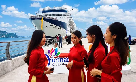 Tuần lễ kích cầu du lịch chào mừng thành phố Quảng Ninh