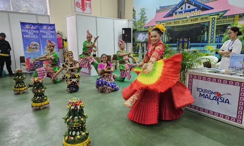 Hội tụ sắc màu văn hóa tại Hội chợ VITM Hà Nội 2023