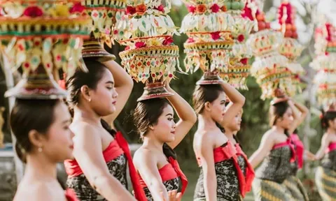 Du khách có thể phải ‘xếp hàng’ cả năm mới được tới Bali