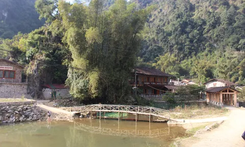 Ghé thăm làng đá hơn 400 năm tuổi tại Cao Bằng