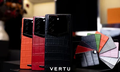 Smartphone gập của Vertu: từ chất liệu thủ công đến AI cá nhân hóa