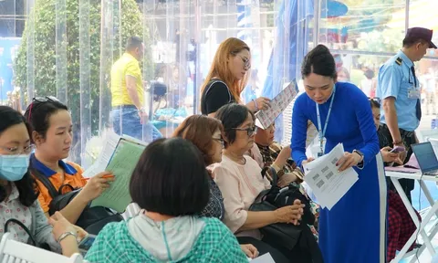 Ngày Hội du lịch TP HCM 2024: Hơn 1.700 lượt khách mua tour, tổng doanh thu tăng 49% so với năm 2023