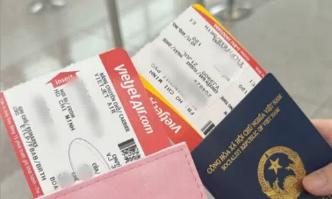Báo Mỹ tiết lộ lí do không nên chia sẻ ảnh vé máy bay lên mạng xã hội