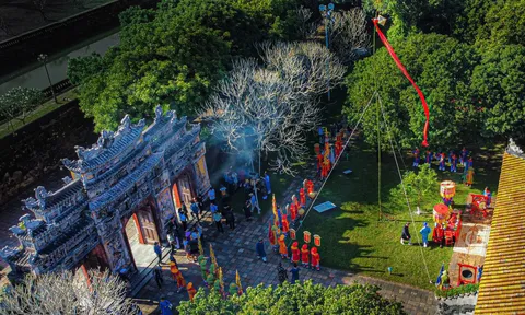 Khách du lịch đến Huế tăng trong 6 tháng đầu năm 2025: Hé lộ những điểm đến mới bên ngoài TP Huế