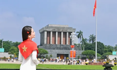 Lăng Chủ tịch Hồ Chí Minh mở cửa trở lại sau thời gian tu bổ