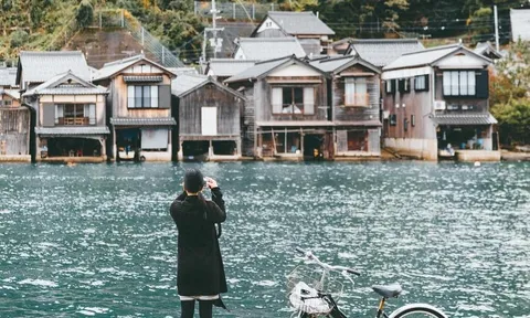 Lạc bước một ngày ở Tokyo: Hướng dẫn khám phá mọi ngóc ngách từ cổ kính đến hiện đại.