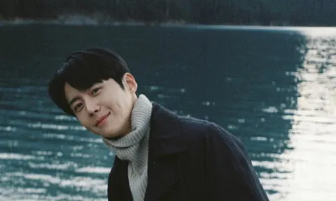 Nam diễn viên Hàn Quốc gây chú ý toàn cầu qua phim Netflix nói gì về Việt Nam?