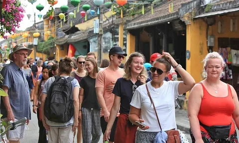 Hello Vietnam: Đòn bẩy mới cho tăng trưởng bền vững của du lịch Việt Nam