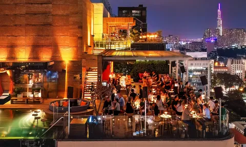 Ít người biết: Những điểm hẹn nightlife "ẩn mình" trong khách sạn 5 sao ở TP.HCM