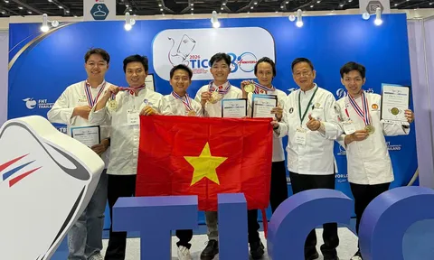 Đầu bếp Việt giành 2 cúp, 10 huy chương vàng tại Giải Vô địch Ẩm thực Quốc tế Thái Lan 2026