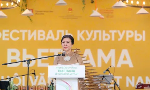 Phu nhân Ngô Phương Ly dành nhiều tâm huyết cho Lễ hội Văn hóa Việt Nam tại Nga