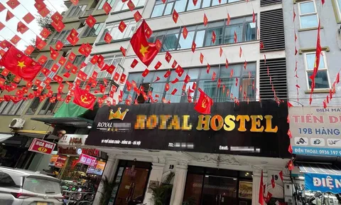 Khách sạn Royal Hotel từ chối nữ du khách lúc 2h sáng, dù khách đã thanh toán tiền phòng từ trước