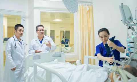 Vinmec Đà Nẵng cứu sống du khách quốc tế bị tắc mạch phổi nguy kịch trên tàu du lịch