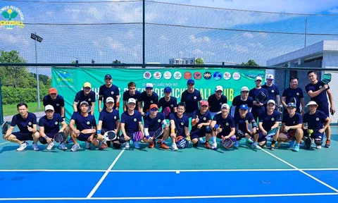 Giải Pickleball câu lạc bộ Vinhomes Riverside lần thứ nhất: Tinh thần thể thao và giao lưu cộng đồng