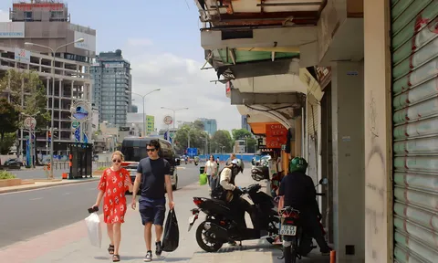 TP.HCM thu phí lòng đường, vỉa hè: Tăng sức hút du lịch đô thị