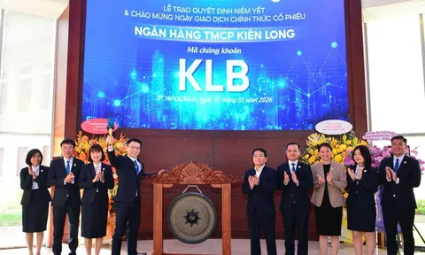 Cổ phiếu KienlongBank bị HoSE cắt margin có tác động gì đến nhà đầu tư và dịch vụ thẻ du lịch?