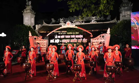 TOUR "HÀ NỘI – CHẠM MIỀN KÝ ỨC", CHUYẾN TÀU NGƯỢC THỜI GIAN GIỮA LÒNG ĐẢO NGỌC