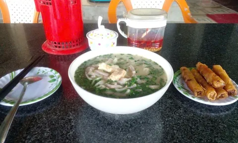 Khám phá món cháo canh đặc sản Ba Đồn Quảng Trị tinh túy ẩm thực miền biển
