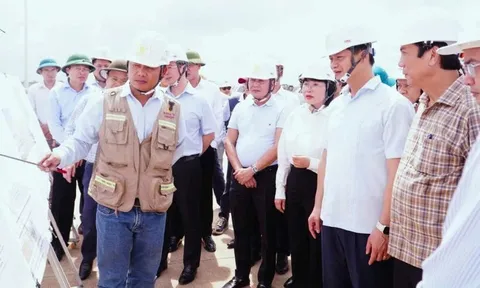 Cảng hàng không Quảng Trị bay thử kỹ thuật vào 15/10, hoàn thiện vào tháng 5/2027