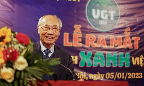 Du lịch Xanh: Đề cao tầm quan trọng của phát triển bền vững, bảo vệ môi trường,...