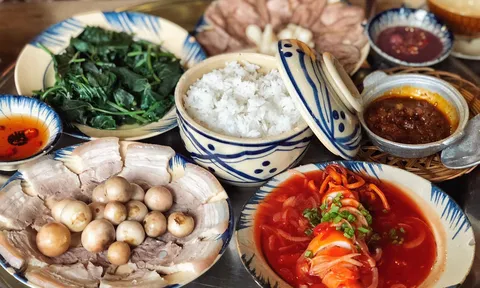 Giữa TP.HCM, thèm cơm mẹ nấu thì ăn ở đâu?