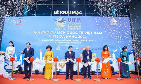 Khai mạc VITM Đà Nẵng 2022: Long trọng và thu hút được nhiều khách tham quan