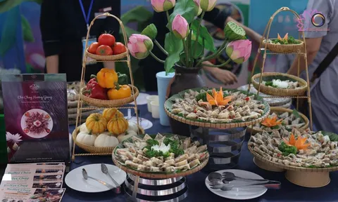 Huế kể chuyện di sản bằng Lễ hội ẩm thực chay và âm nhạc quốc tế