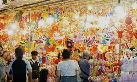 Hàng Mã khoác diện mạo mới trước thềm Trung thu