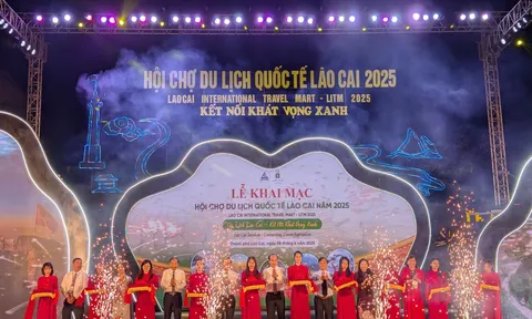 Lào Cai khai mạc hội chợ du lịch quốc tế: hơn 130 gian hàng, hàng trăm cơ hội kết nối