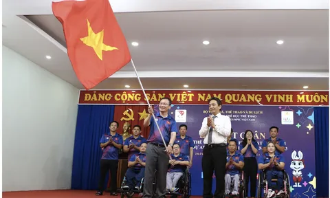 Trang trọng Lễ xuất quân Đoàn thể thao người khuyết tật Việt Nam tham dự ASEAN PARAGAMES 12