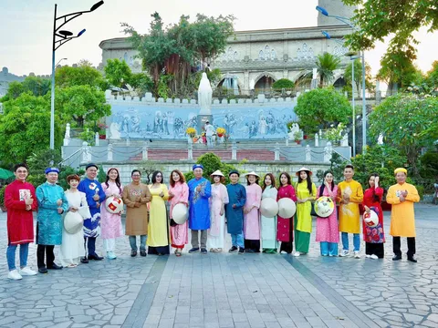 Trải Nghiệm Du Lịch Nha Trang Bằng Xích Lô – Hành Trình Kết Nối Văn Hóa Và Ẩm Thực