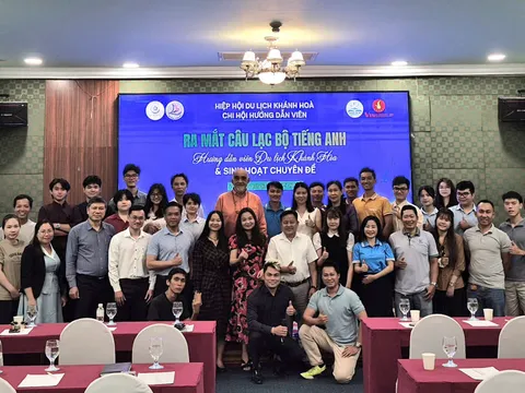 Ra mắt Câu lạc bộ Tiếng Anh Hướng dẫn viên Du lịch Khánh Hòa
