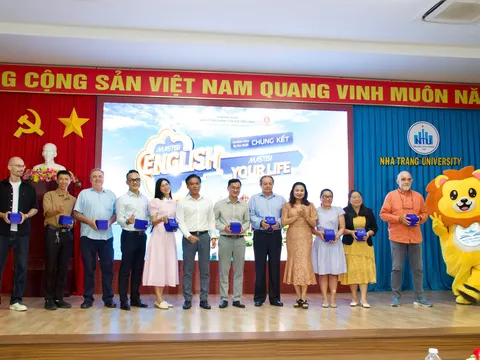 Lan tỏa phong trào học tiếng Anh, Khánh Hòa tăng tốc du lịch hội nhập