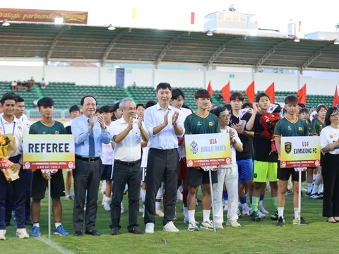 Khai mạc Festival Bóng đá Quốc tế U14, Gia Lai kết nối thể thao với du lịch