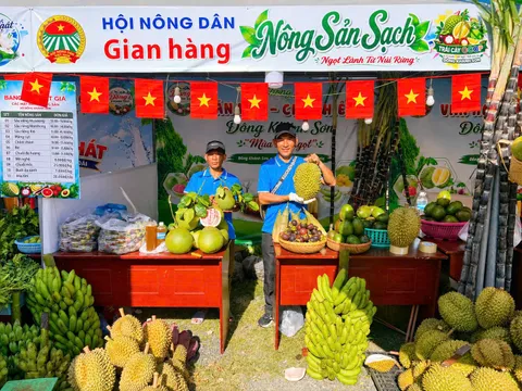Đông Khánh Sơn gọi mời du khách: Săn mây, thưởng trái ngọt, khám phá văn hóa Raglai